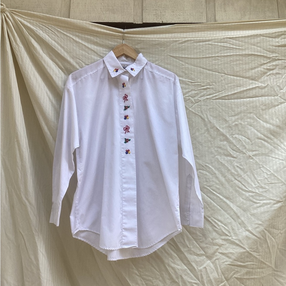 PHR Basics White Button Down Shirt with Red Embroidery, size 18W/38